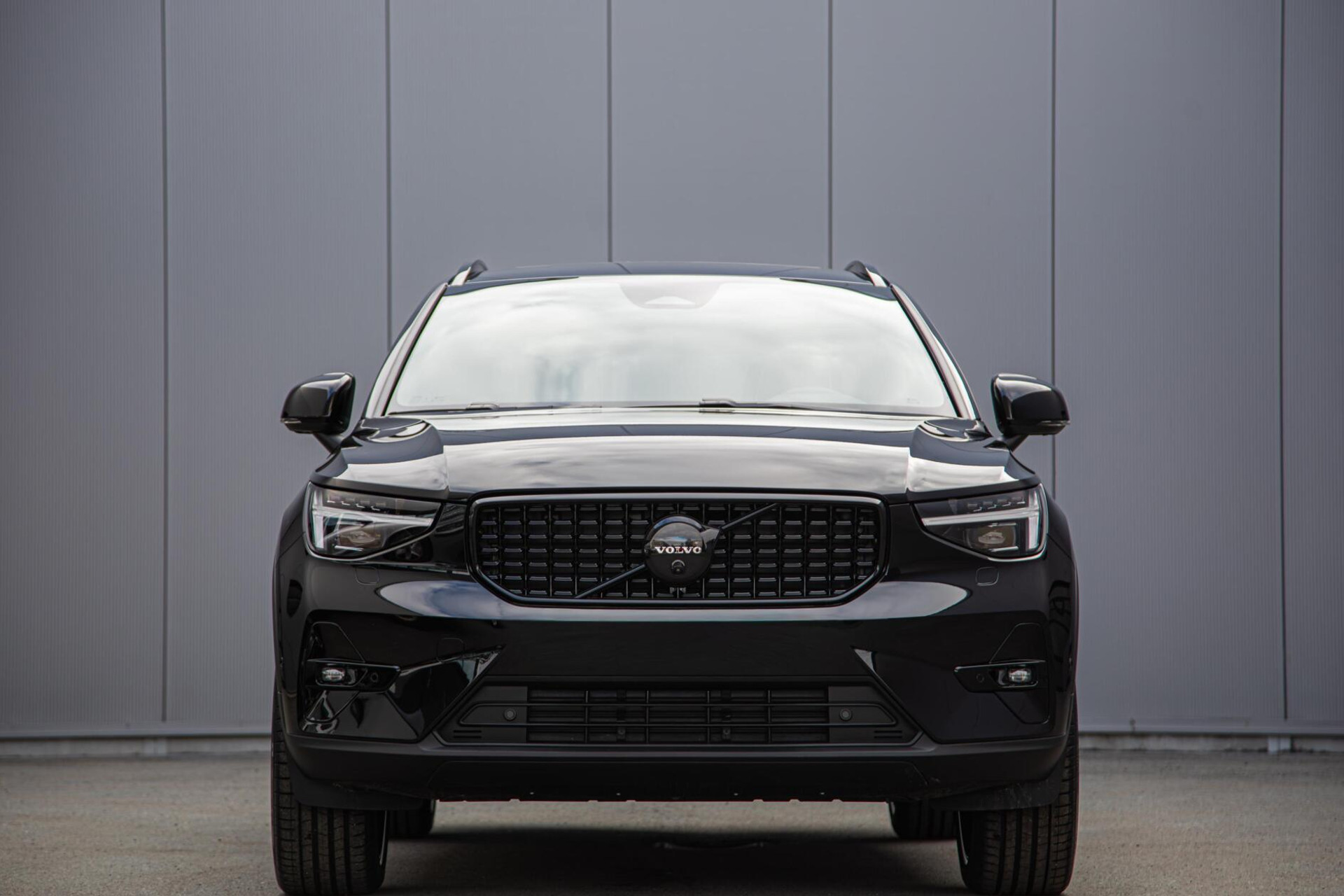 Volvo XC40 B3 MY 2027 SAMENSTELLEN EXTRA VOORDEEL