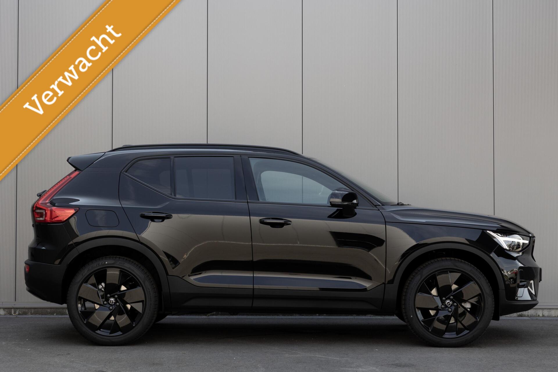 Volvo XC40 | B4 Ultra Dark|Black Edition |FULL OPTION|360° Camera|Panoramadak|MY 2027|