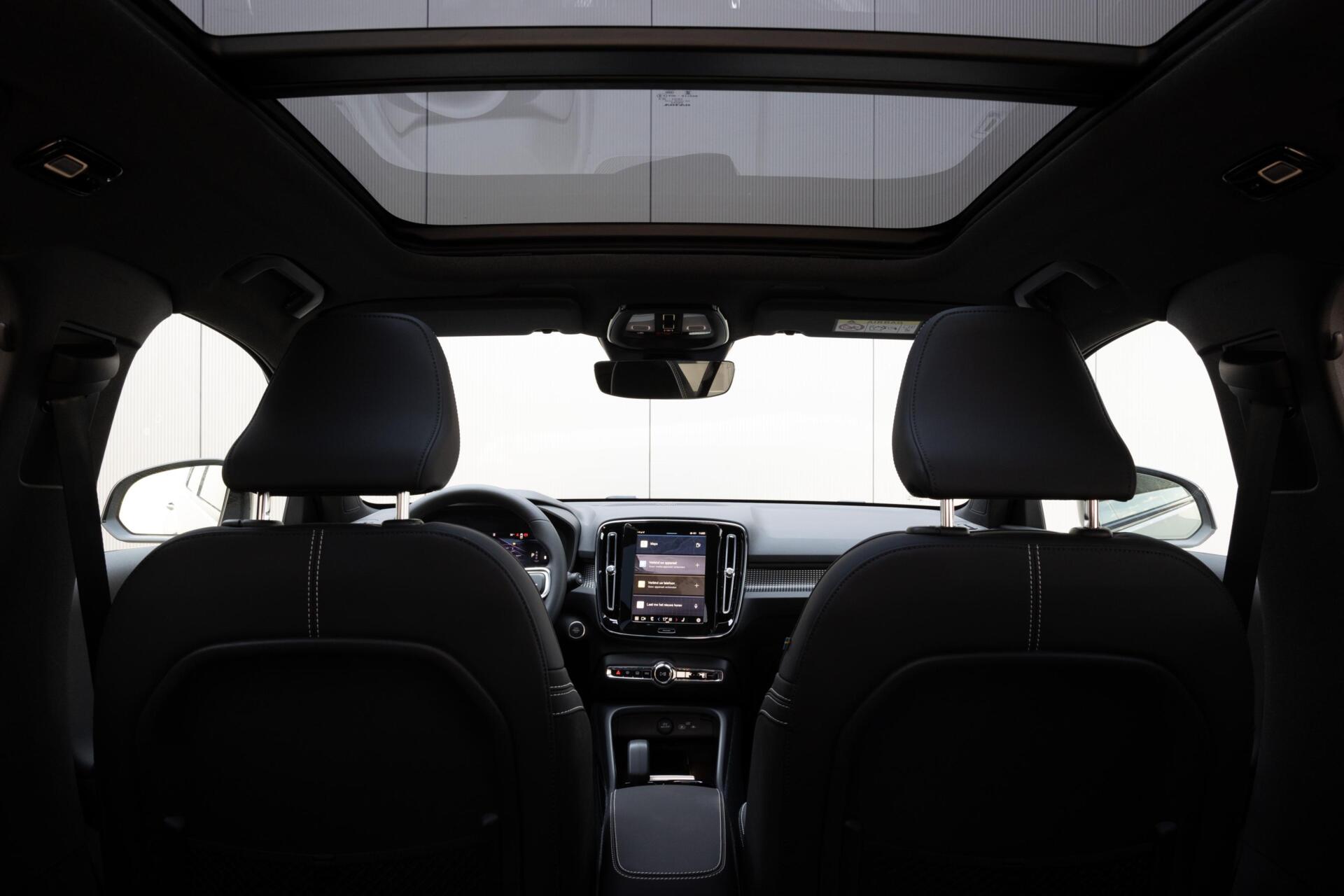Volvo XC40 | B4 Ultra Dark|Black Edition |FULL OPTION|360° Camera|Panoramadak|MY 2027|