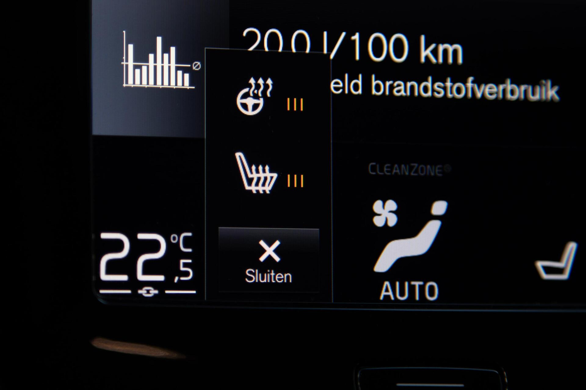 Volvo XC40 2.0 B4 Inscription Leer|Keyless|DAB+|LED