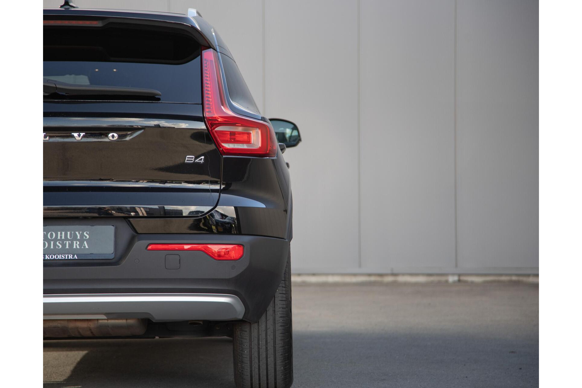 Volvo XC40 2.0 B4 Inscription Leer|Keyless|DAB+|LED