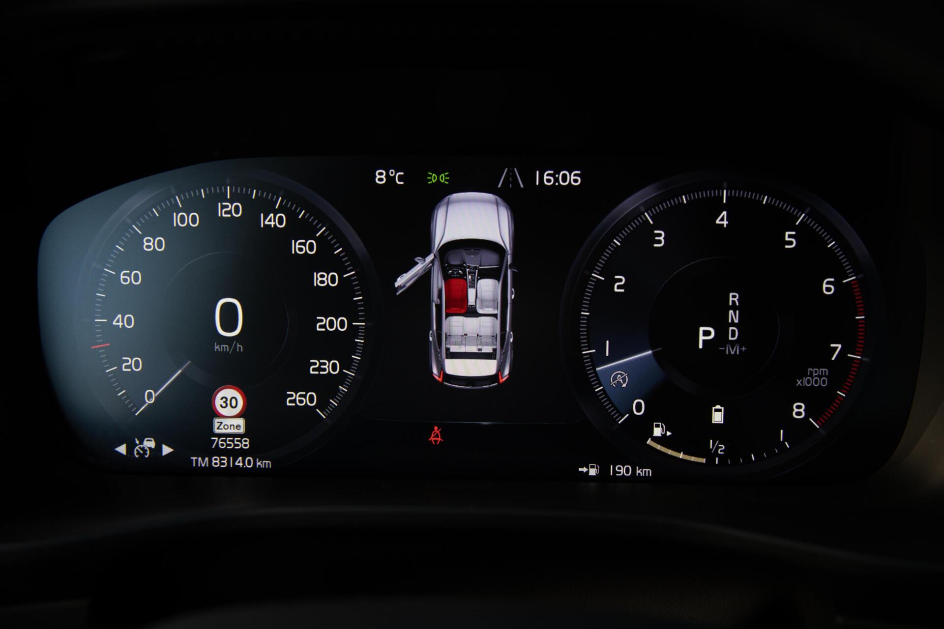 Volvo XC40 2.0 B4 Inscription Leer|Keyless|DAB+|LED