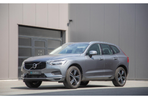 Volvo XC60 2.0 T5 AWD Momentum Trekhaak|Stoelverwarming|CarPlay