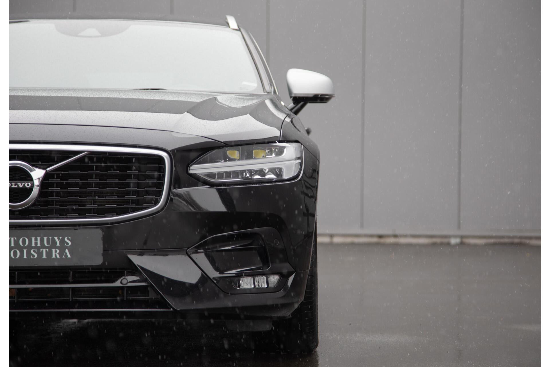 Volvo V90 2.0 T4 Business Sport 190PK|H/K Audio|Leer|Trekhaak|DAB+|LED