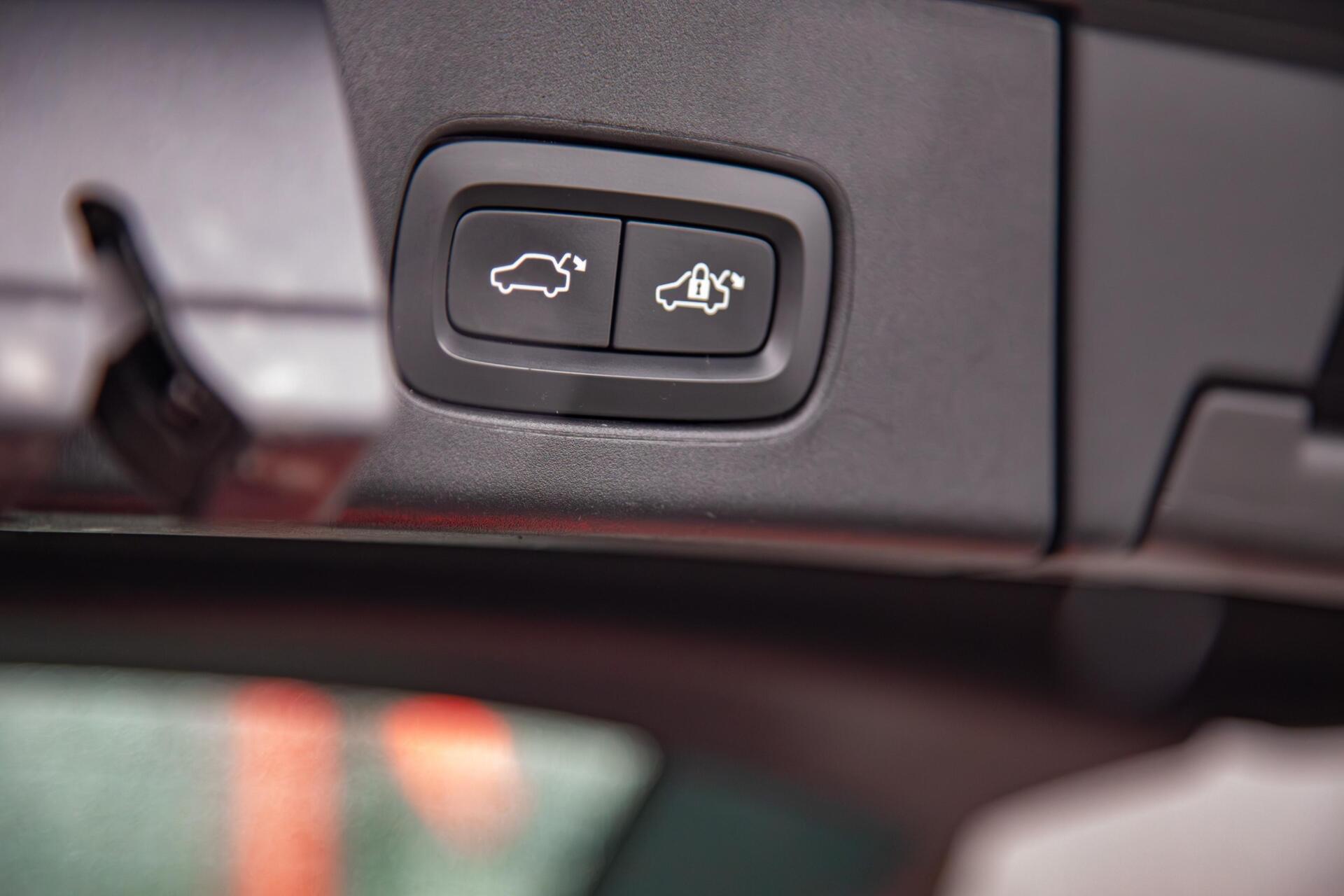 Volvo V90 2.0 T4 Business Sport 190PK|H/K Audio|Leer|Trekhaak|DAB+|LED