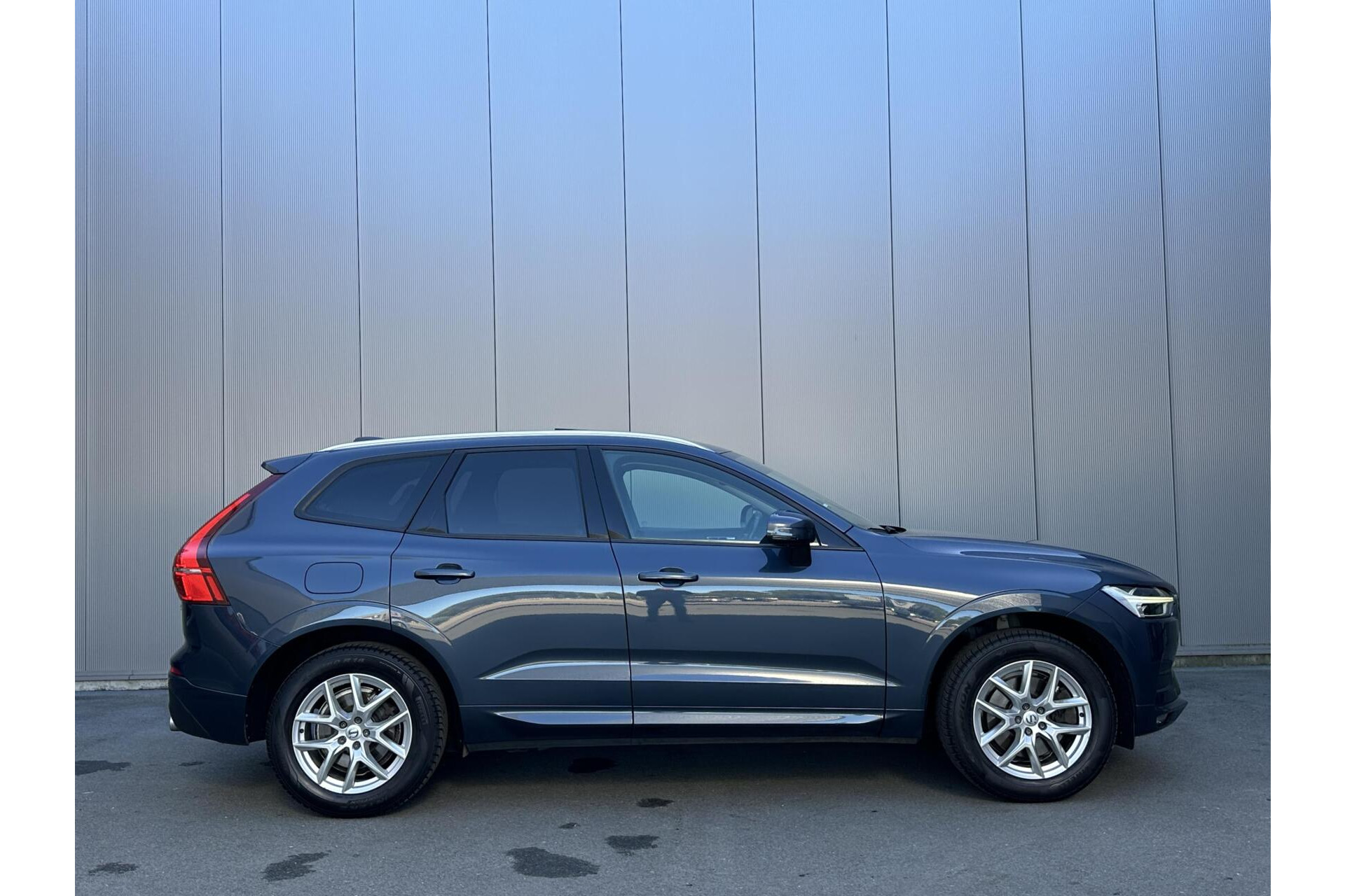 Volvo XC60 2.0 D4 Momentum Panorama|Export|Ex. BPM