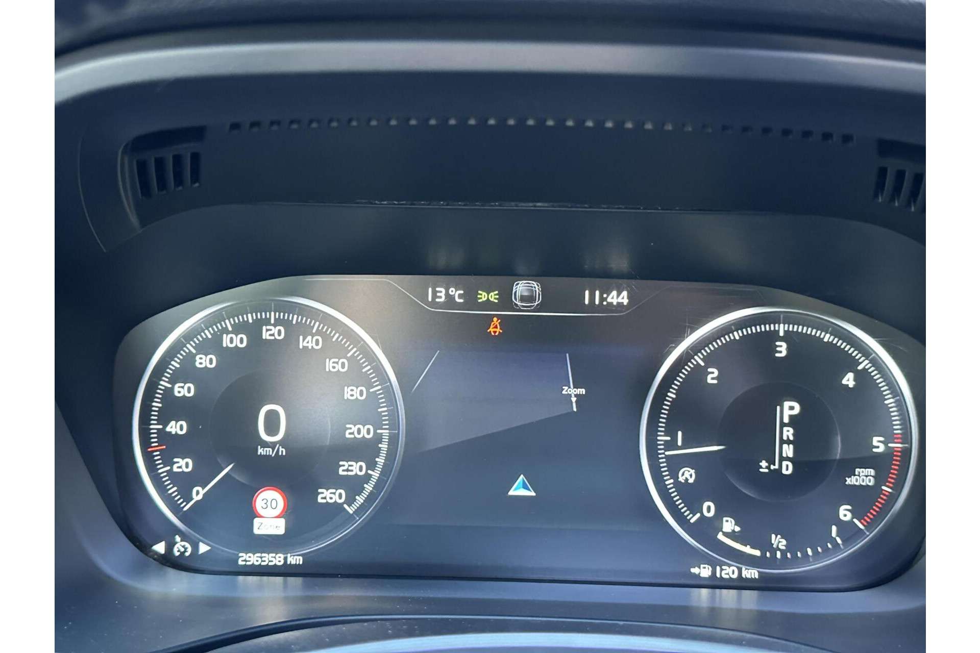 Volvo XC60 2.0 D4 Momentum Panorama|Export|Ex. BPM