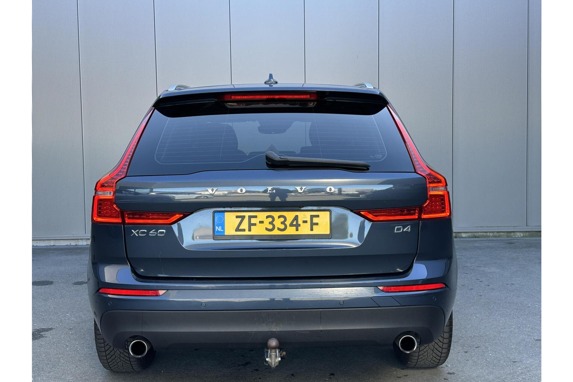 Volvo XC60 2.0 D4 Momentum Panorama|Export|Ex. BPM
