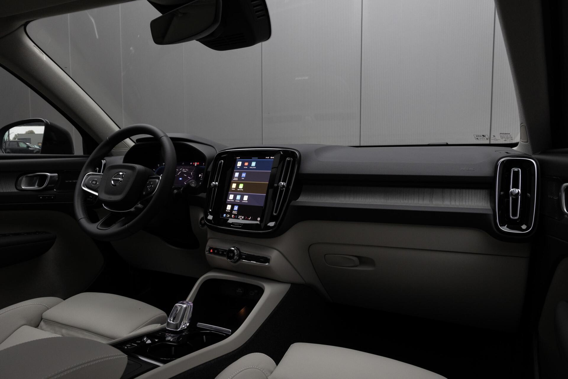 Volvo XC40 B3 MY 2027 SAMENSTELLEN EXTRA VOORDEEL