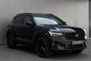 Volvo XC40 | B3 Ultra Dark|Black Edition|MY 2027|FULL OPTION|360° Camera|Panoramadak