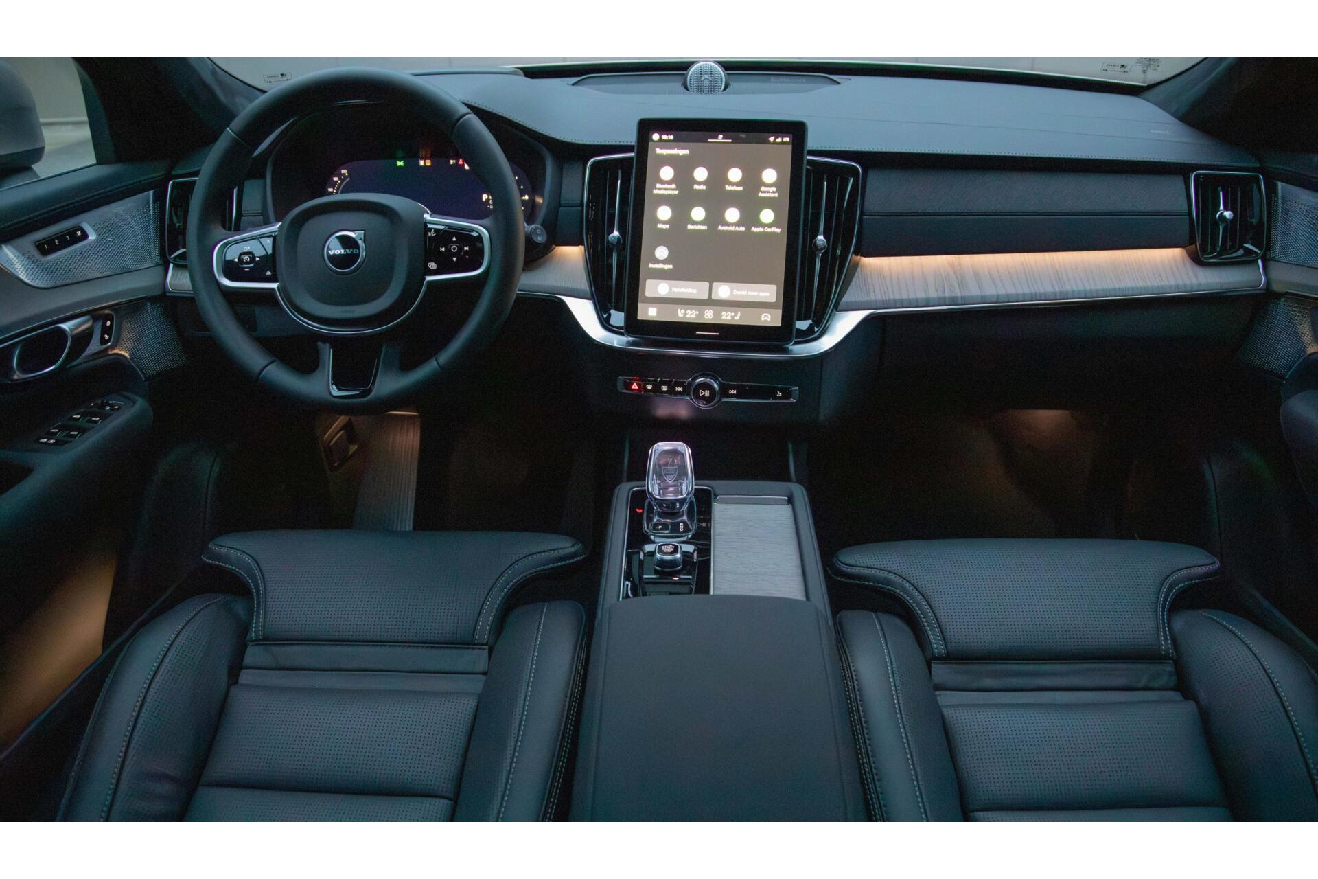 Volvo XC90 2.0 T8 Plug-in hybrid AWD Ultra Bright MY 2026 Facelift