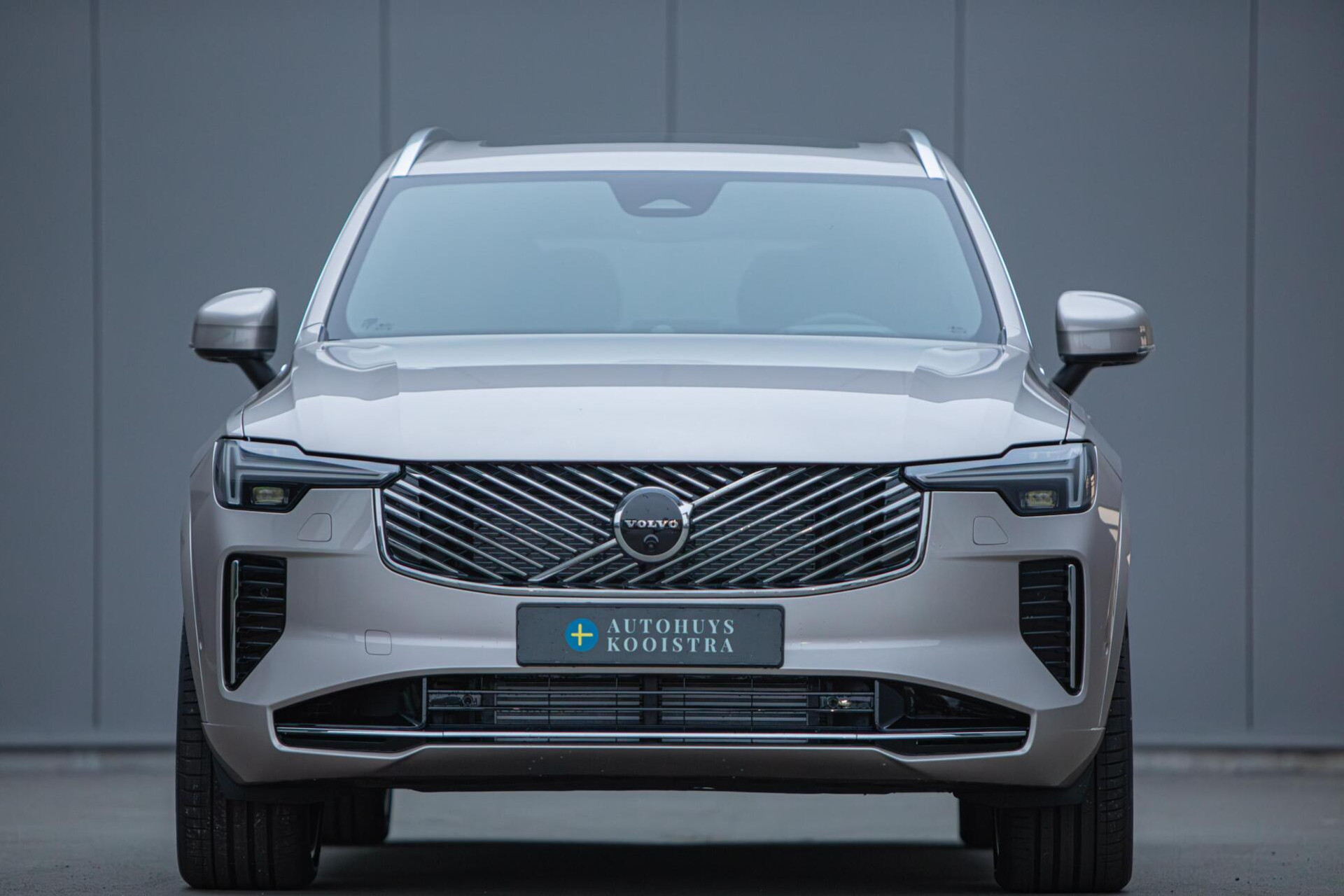 Volvo XC90 2.0 T8 Plug-in hybrid AWD Ultra Bright MY 2026 Facelift