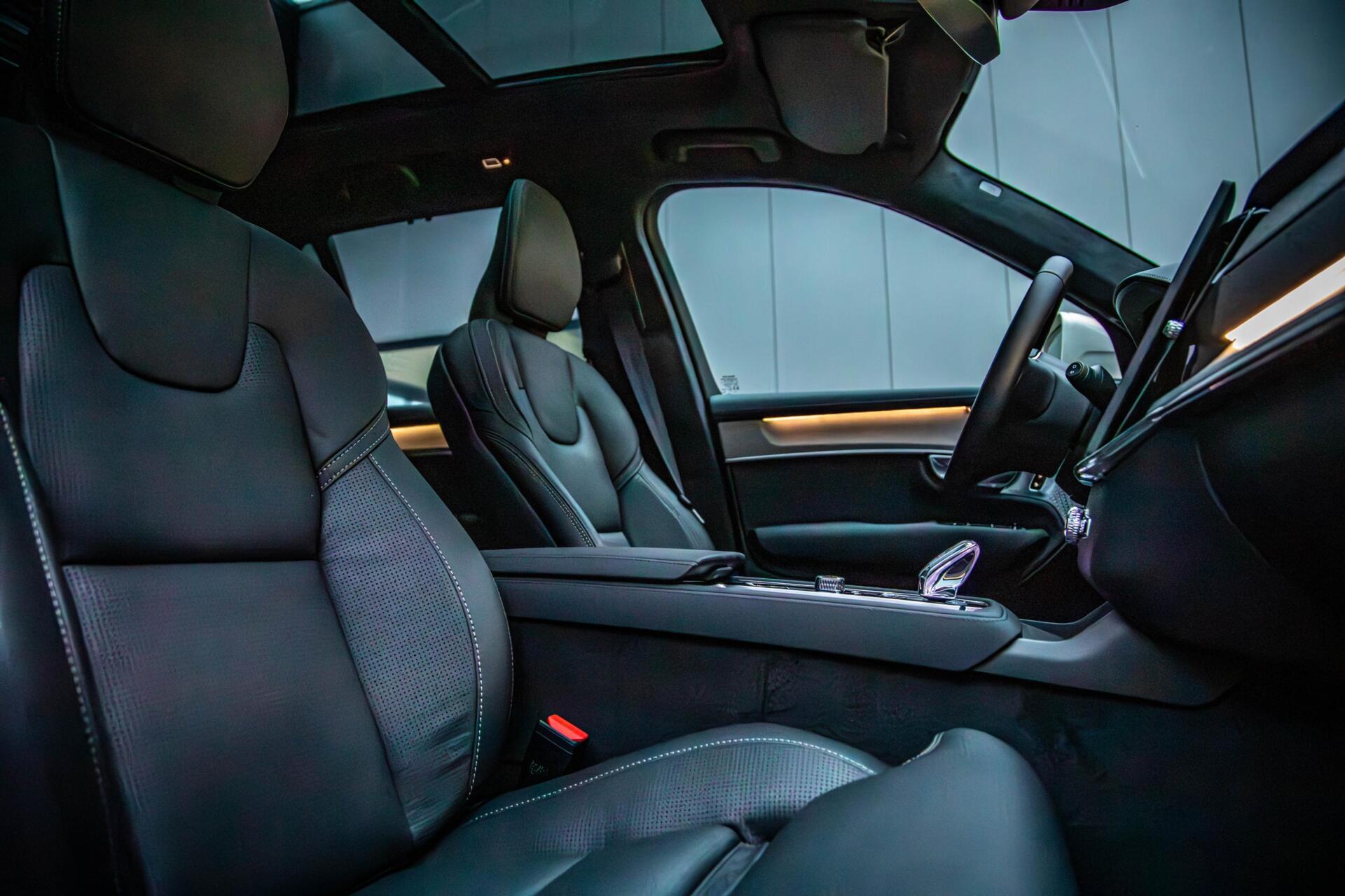 Volvo XC90 2.0 T8 Plug-in hybrid AWD Ultra Bright MY 2026 Facelift