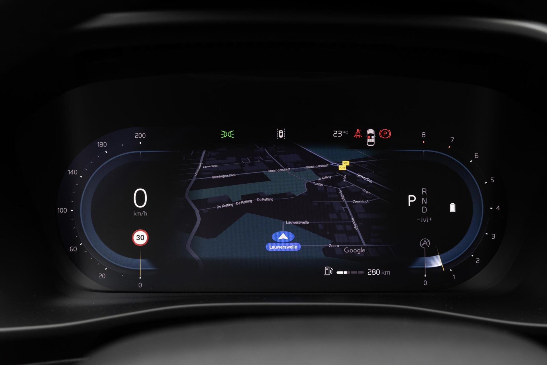 Volvo XC40 B3 Core Mild Hybrid | Keyless | LED | Camera