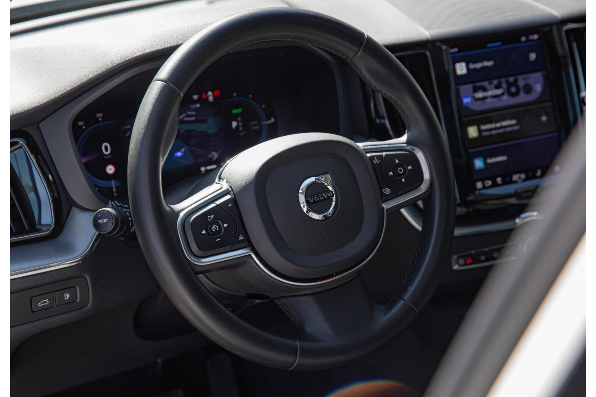 Volvo XC60 2.0 T6 Plug-in hybrid AWD Core Bright Long Range|Panorama