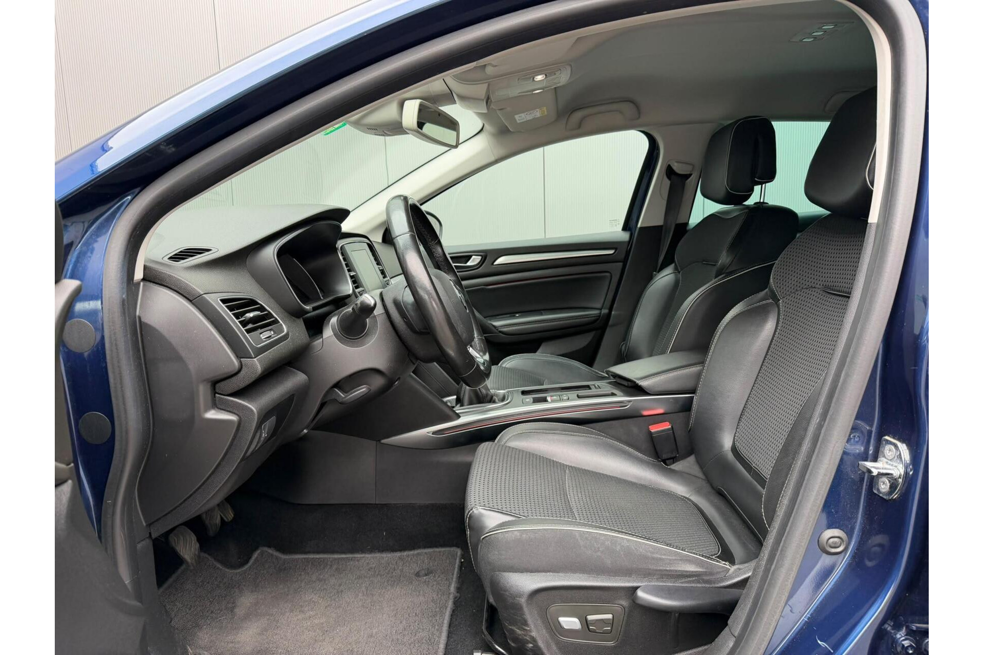 Renault Mégane Estate 1.2 TCe Bose|Ori.NL|Trekhaak|APK 4-2027