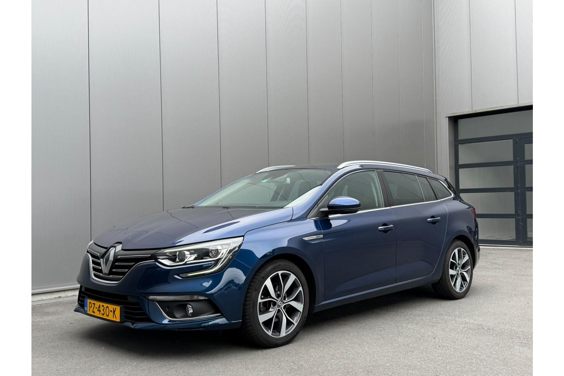 Renault Mégane Estate 1.2 TCe Bose|Ori.NL|Trekhaak|APK 4-2027