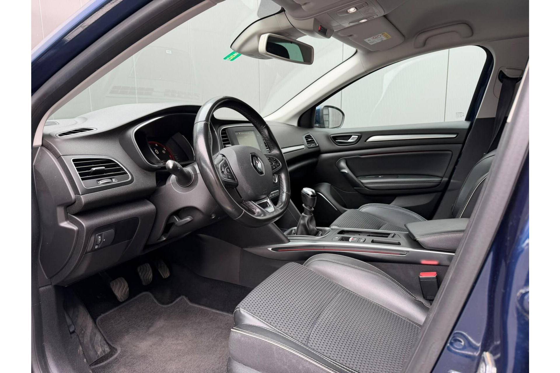 Renault Mégane Estate 1.2 TCe Bose|Ori.NL|Trekhaak|APK 4-2027