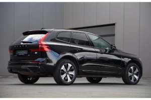 Volvo XC60 2.0 T6 Plug-in hybrid AWD Plus Dark Panorama|H/K Audio