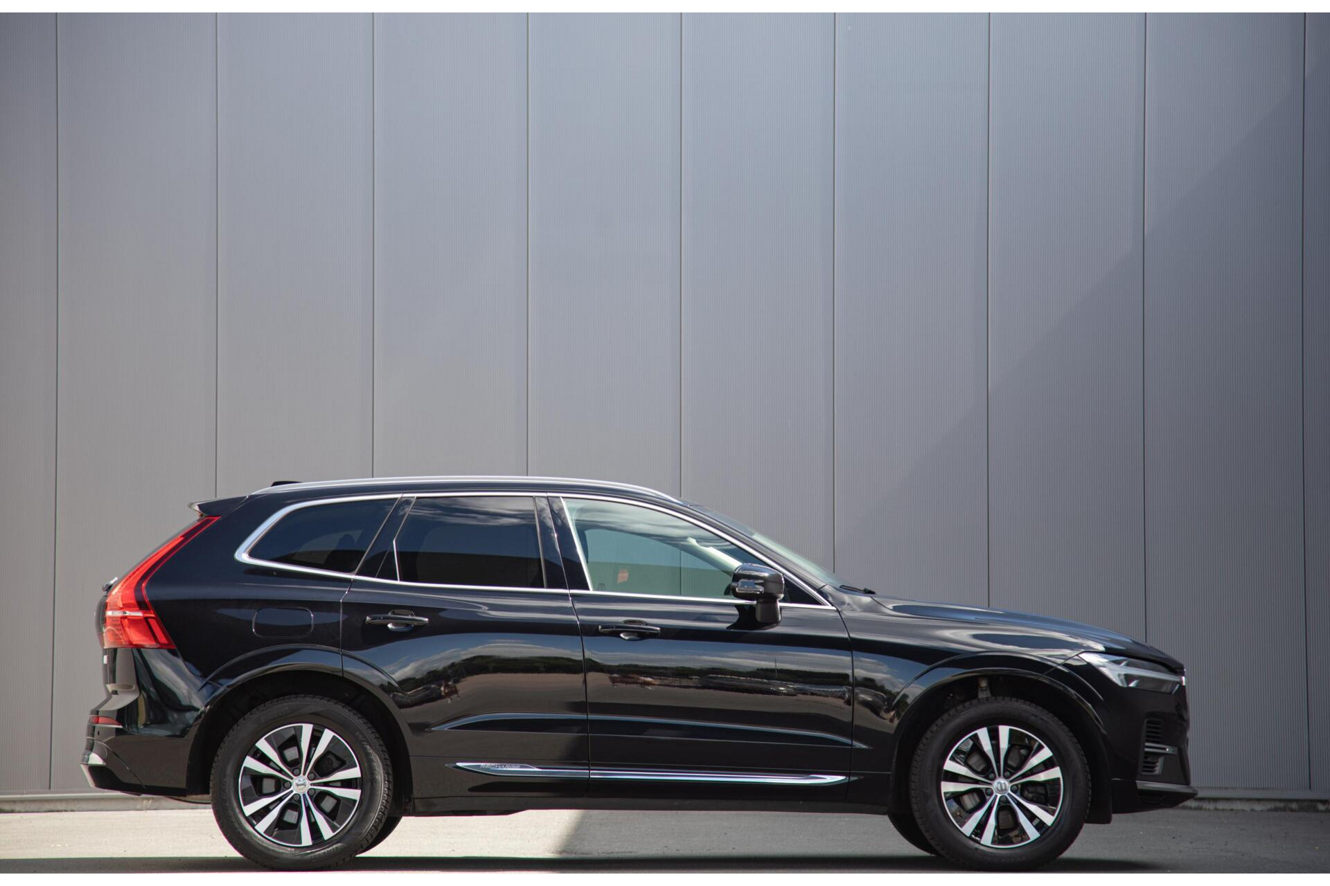 Volvo XC60 T6 AWD Inscription Expression Long Range|Panorama|H/K Audio