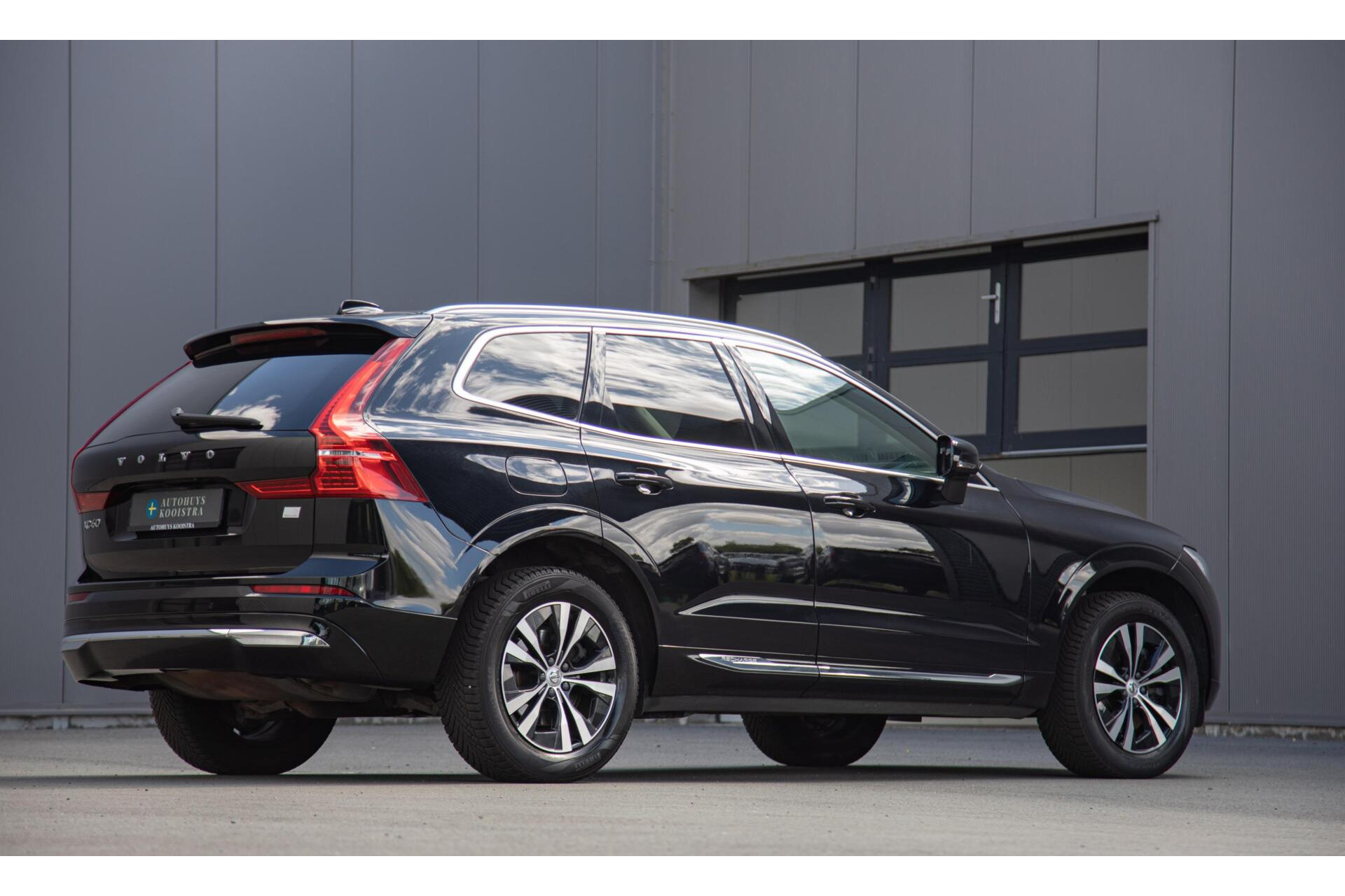 Volvo XC60 T6 AWD Inscription Expression Long Range|Panorama|H/K Audio
