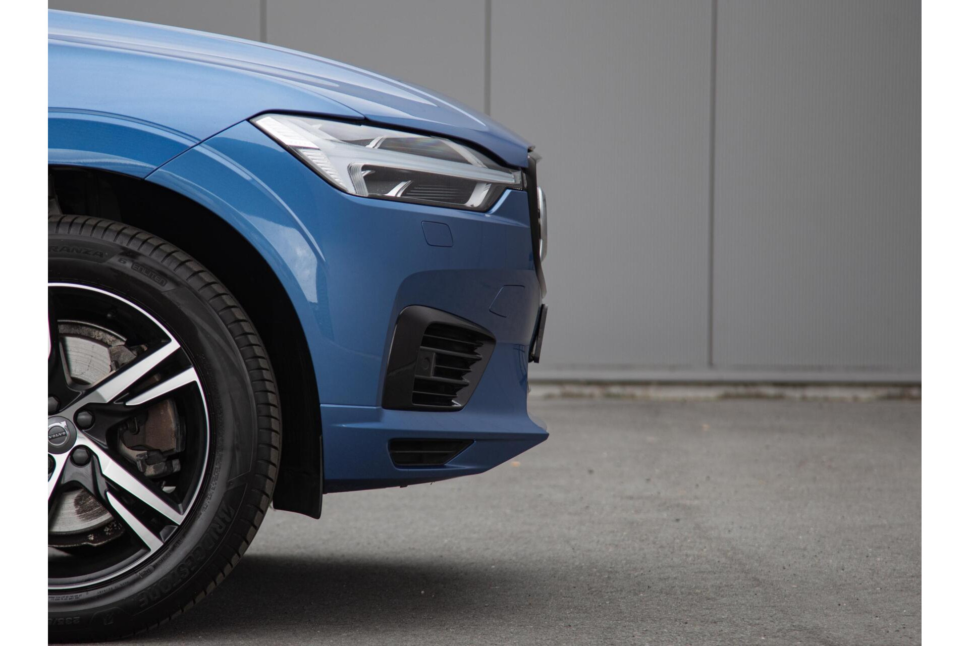 Volvo XC60 T6 Plug-in hybrid AWD R-Design Panorama|H/K Audio