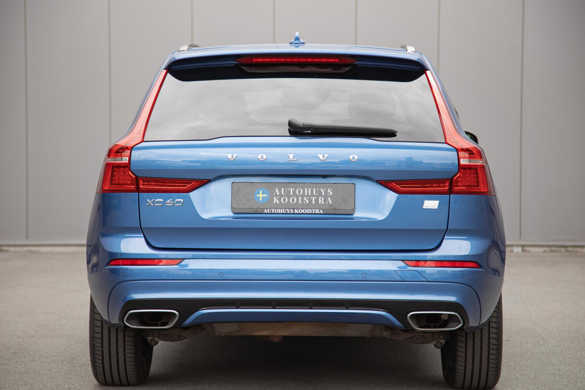 Volvo XC60 T6 Plug-in hybrid AWD R-Design Panorama|H/K Audio