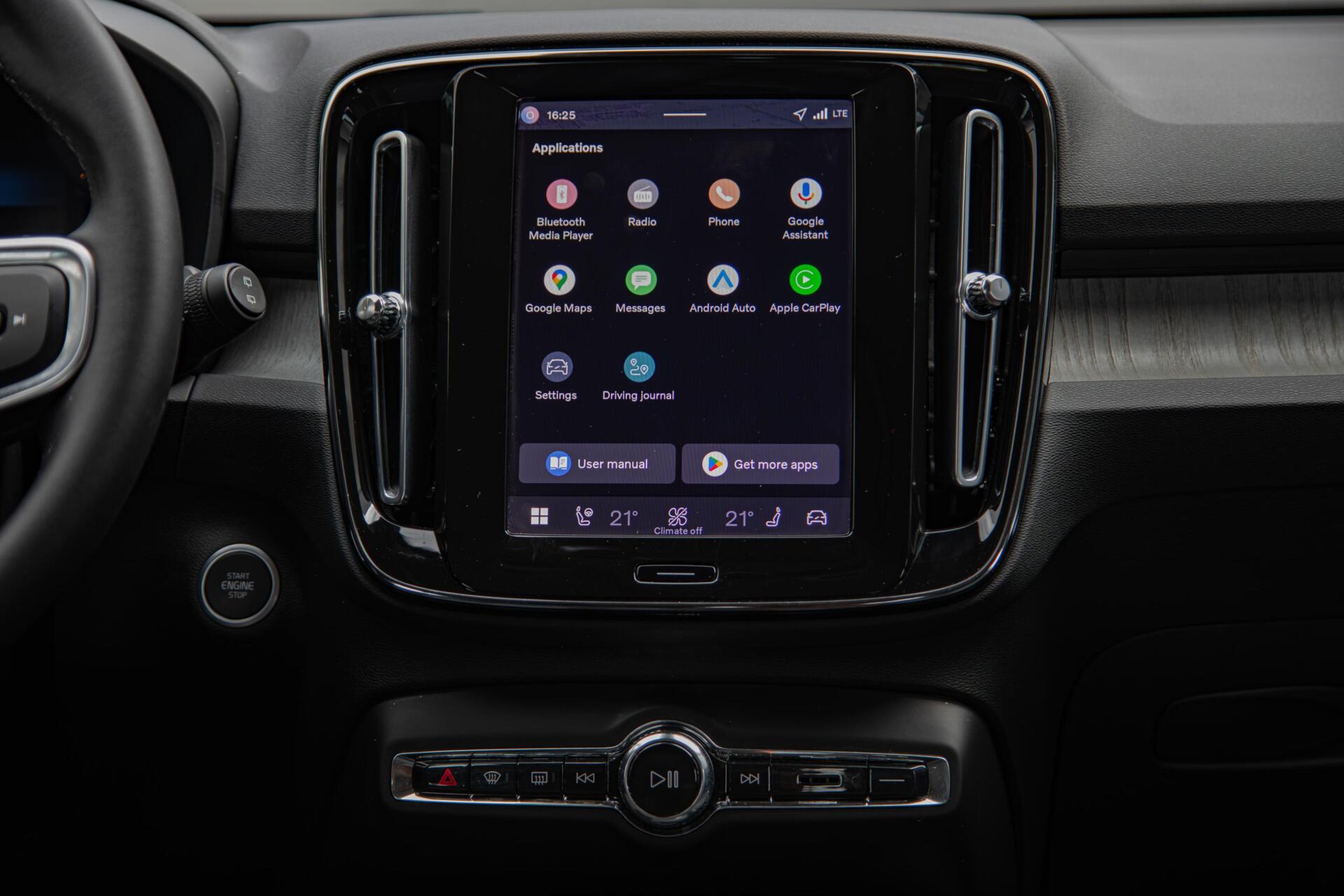 Volvo XC40 2.0 B3 Core MY2026|Leder|Keyless|PDC|Camera|Carplay