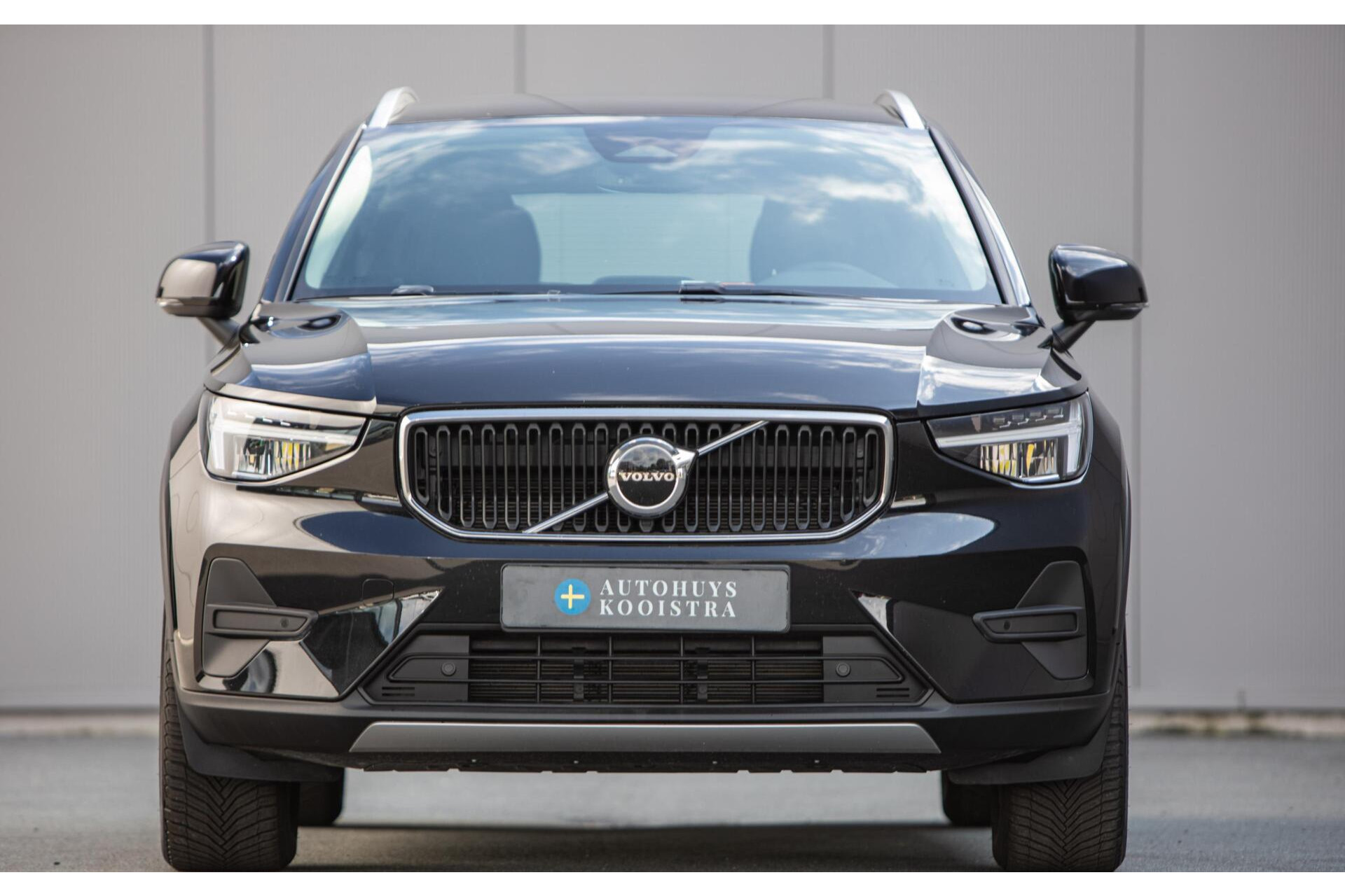 Volvo XC40 2.0 B3 Core MY2026|Leder|Keyless|PDC|Camera|Carplay