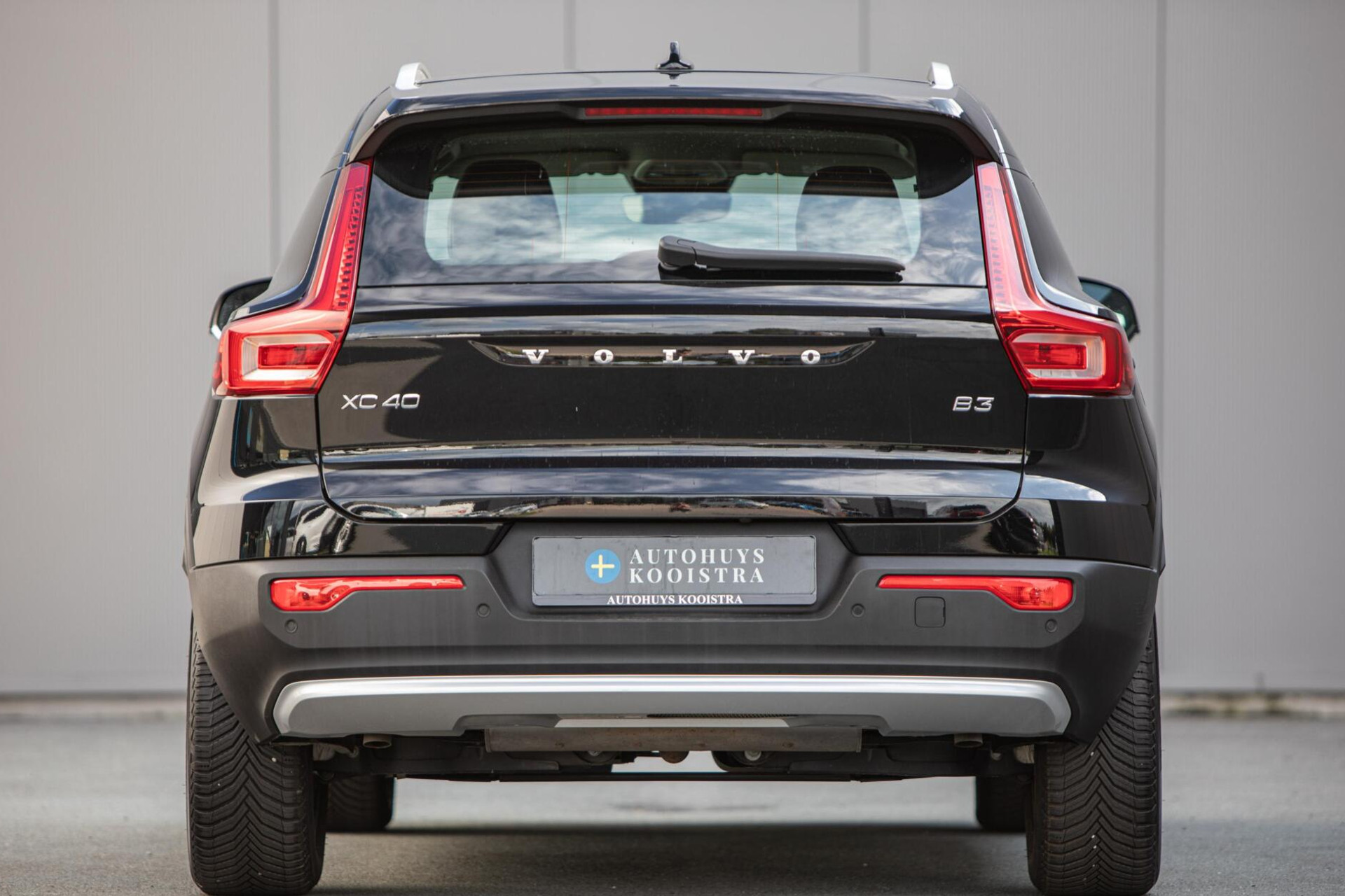 Volvo XC40 2.0 B3 Core MY2026|Leder|Keyless|PDC|Camera|Carplay