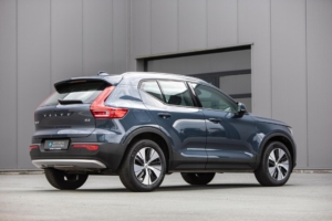 Volvo XC40 2.0 B3 Core MY2026|Leder|Keyless|PDC|Camera|Carplay