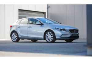 Volvo V40 1.5 T3 Summum 1e Eig|Ori .NL|Leder|Camera|Navi|Trekhaak