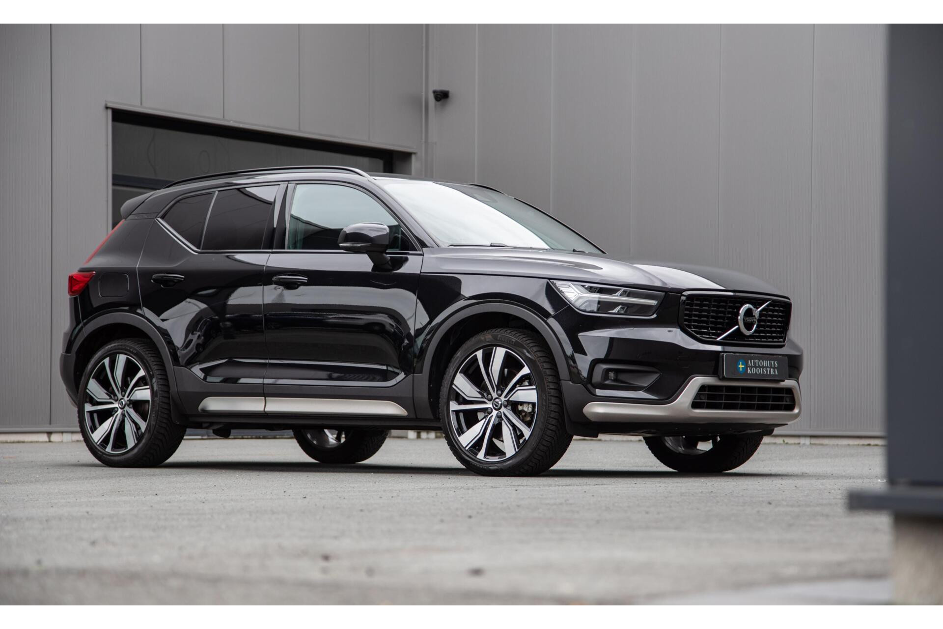 Volvo XC40 1.5 T5 Recharge R-Design MY2022|Leder/alcantara|H/K audio|Standkachel