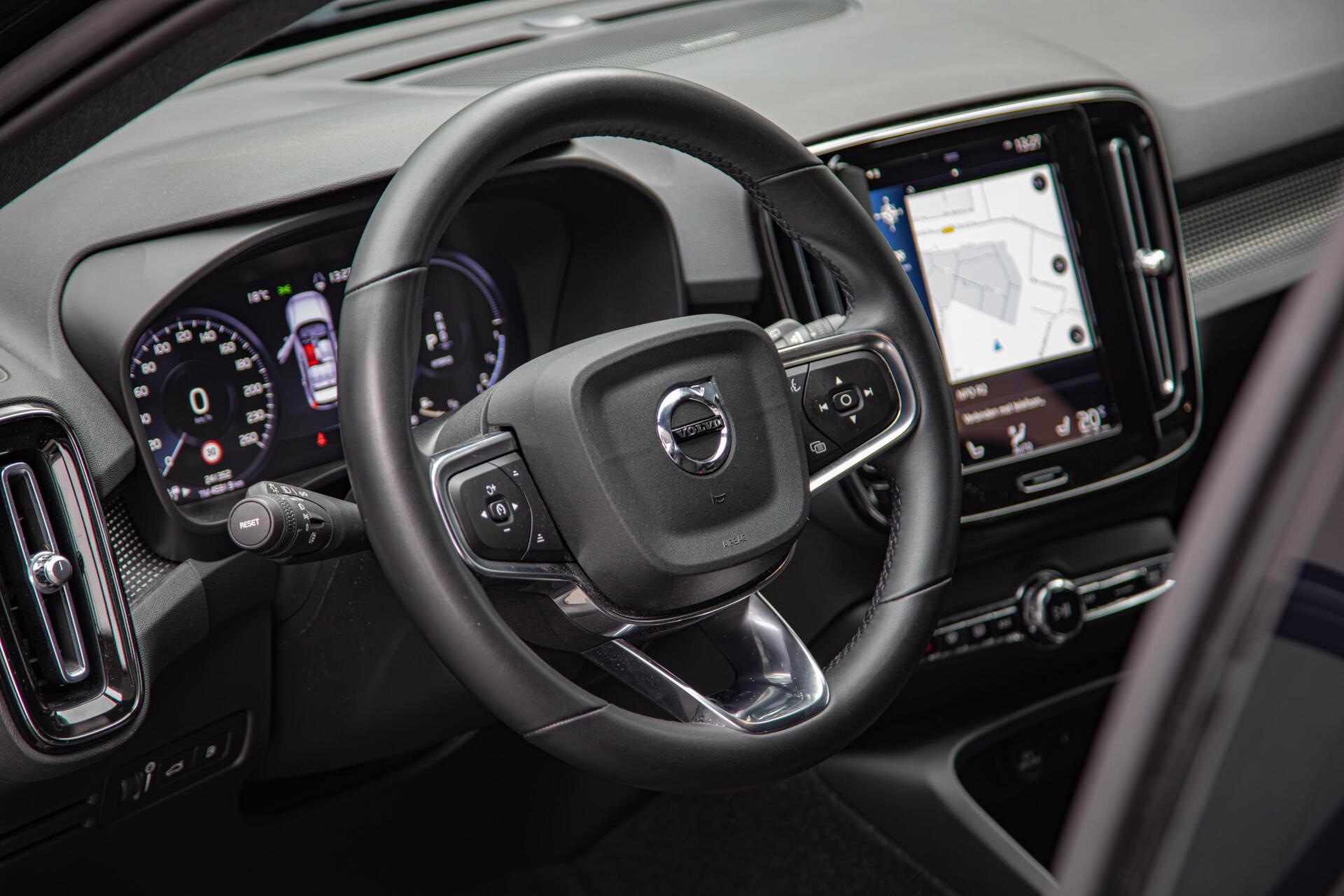 Volvo XC40 1.5 T5 Recharge R-Design MY2022|Leder/alcantara|H/K audio|Standkachel