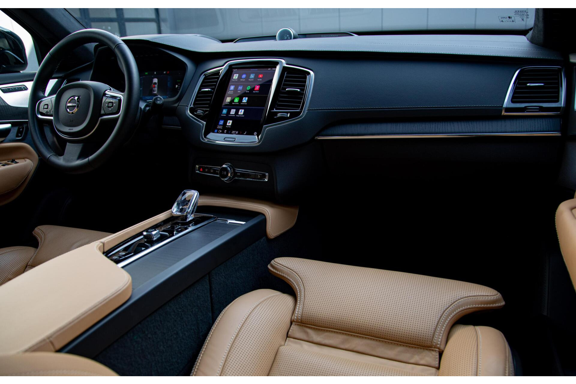 Volvo XC90 2.0 T8 Plug-in hybrid AWD Ultra Dark |Full Option|Luchtvering|Bowers&Wilkins audio