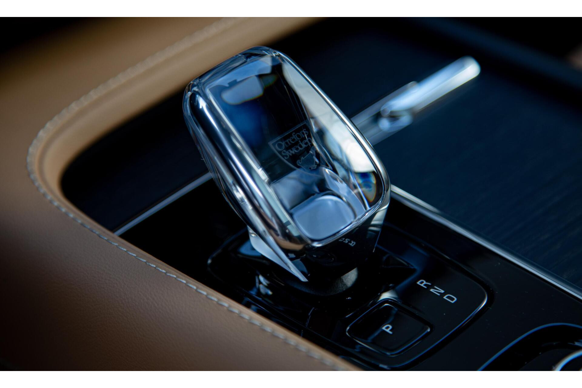 Volvo XC90 2.0 T8 Plug-in hybrid AWD Ultra Dark |Full Option|Luchtvering|Bowers&Wilkins audio