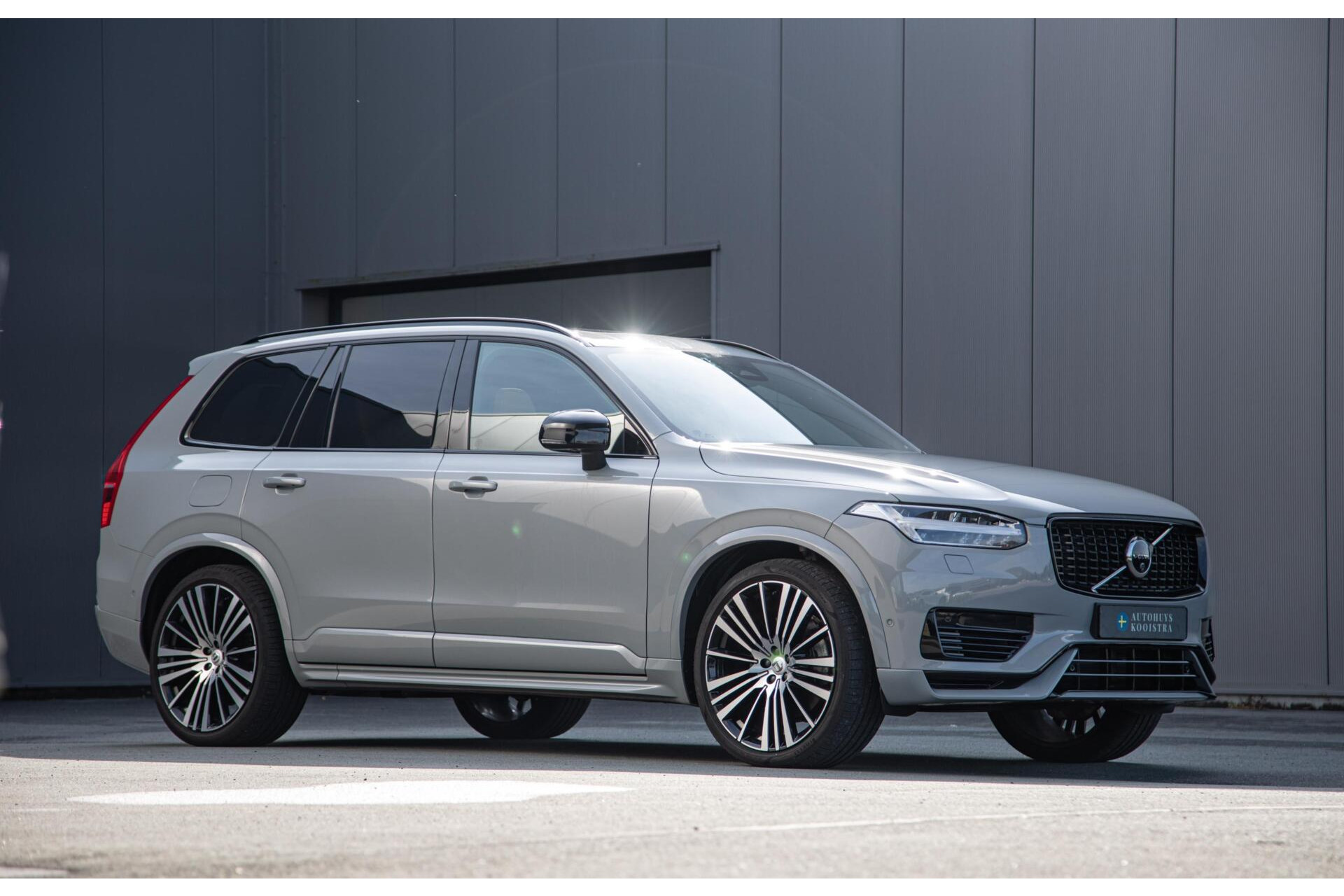 Volvo XC90 2.0 T8 Plug-in hybrid AWD Ultra Dark |Full Option|Luchtvering|Bowers&Wilkins audio