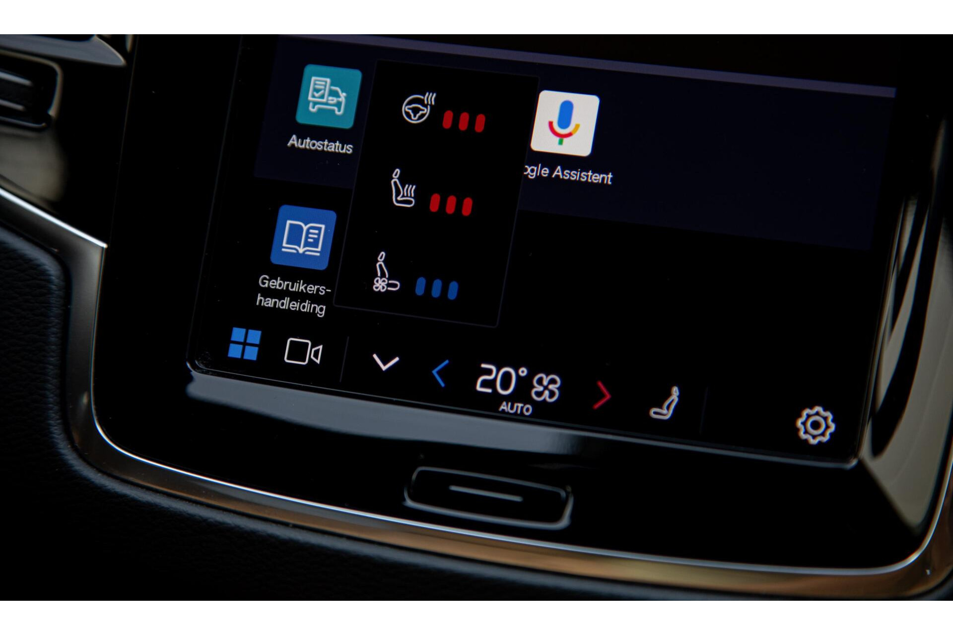 Volvo XC90 2.0 T8 Plug-in hybrid AWD Ultra Dark |Full Option|Luchtvering|Bowers&Wilkins audio