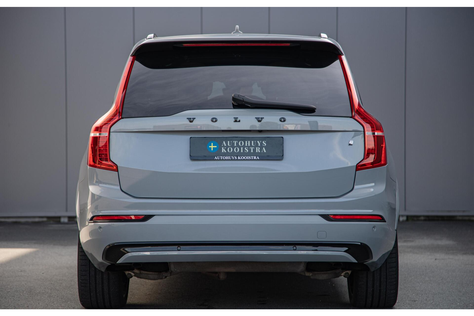 Volvo XC90 2.0 T8 Plug-in hybrid AWD Ultra Dark |Full Option|Luchtvering|Bowers&Wilkins audio
