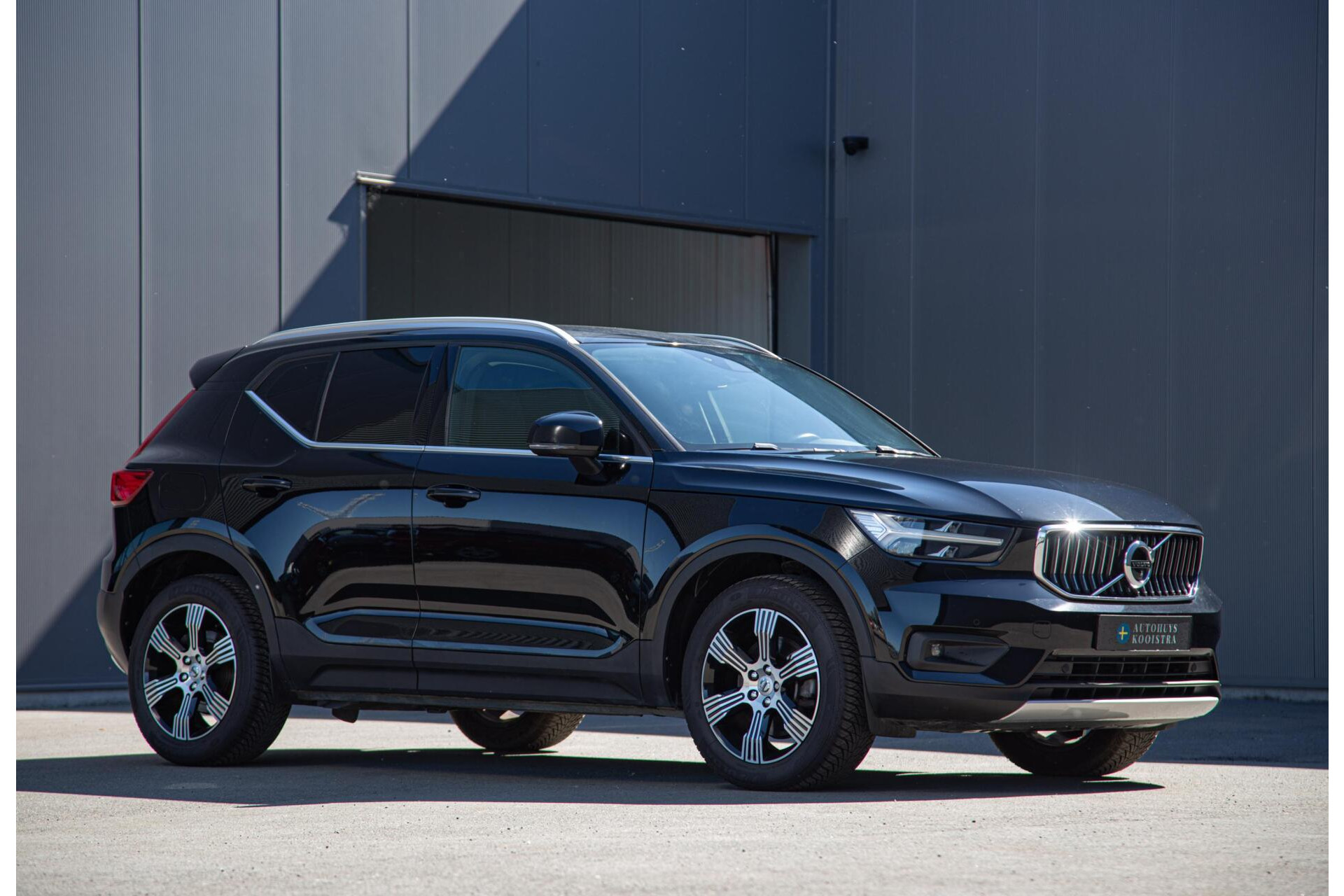 Volvo XC40 2.0 B4 Inscription Trekhaak|Leder|360 camera|Keyless