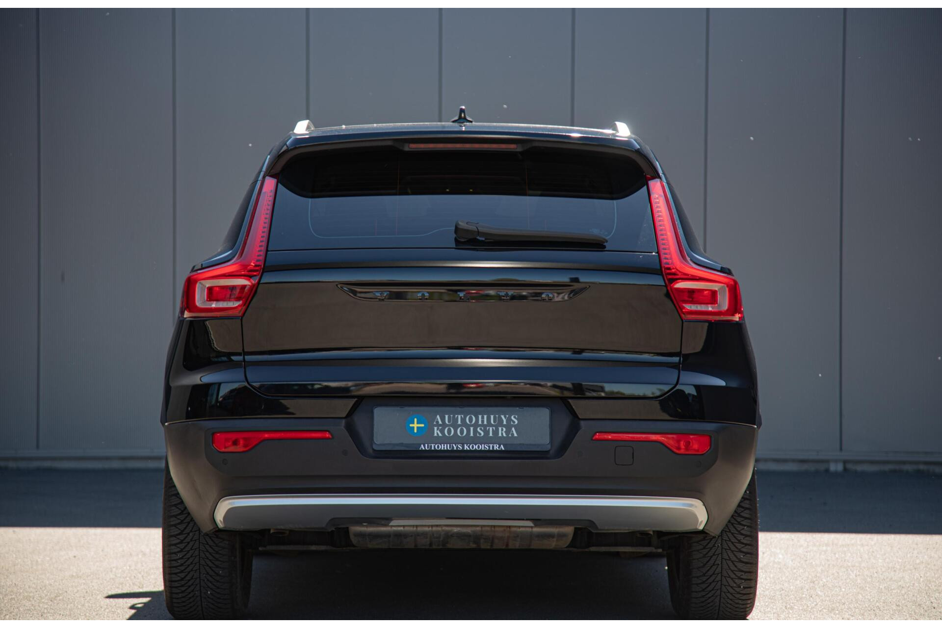 Volvo XC40 2.0 B4 Inscription Trekhaak|Leder|360 camera|Keyless