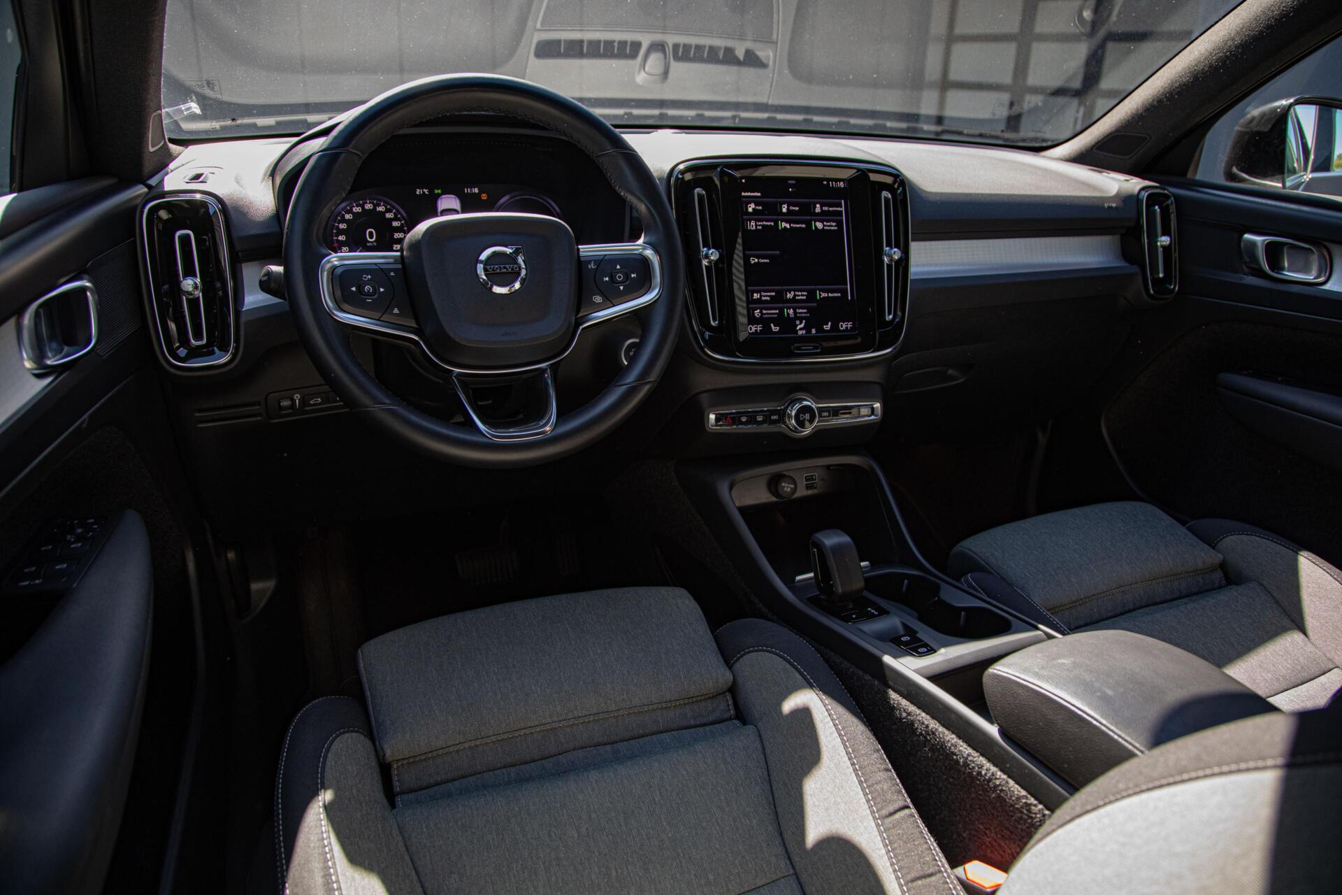 Volvo XC40 1.5 T5 Plug-in hybrid Core Bright Facelift|Keyless|Zit verlenging|MY2023