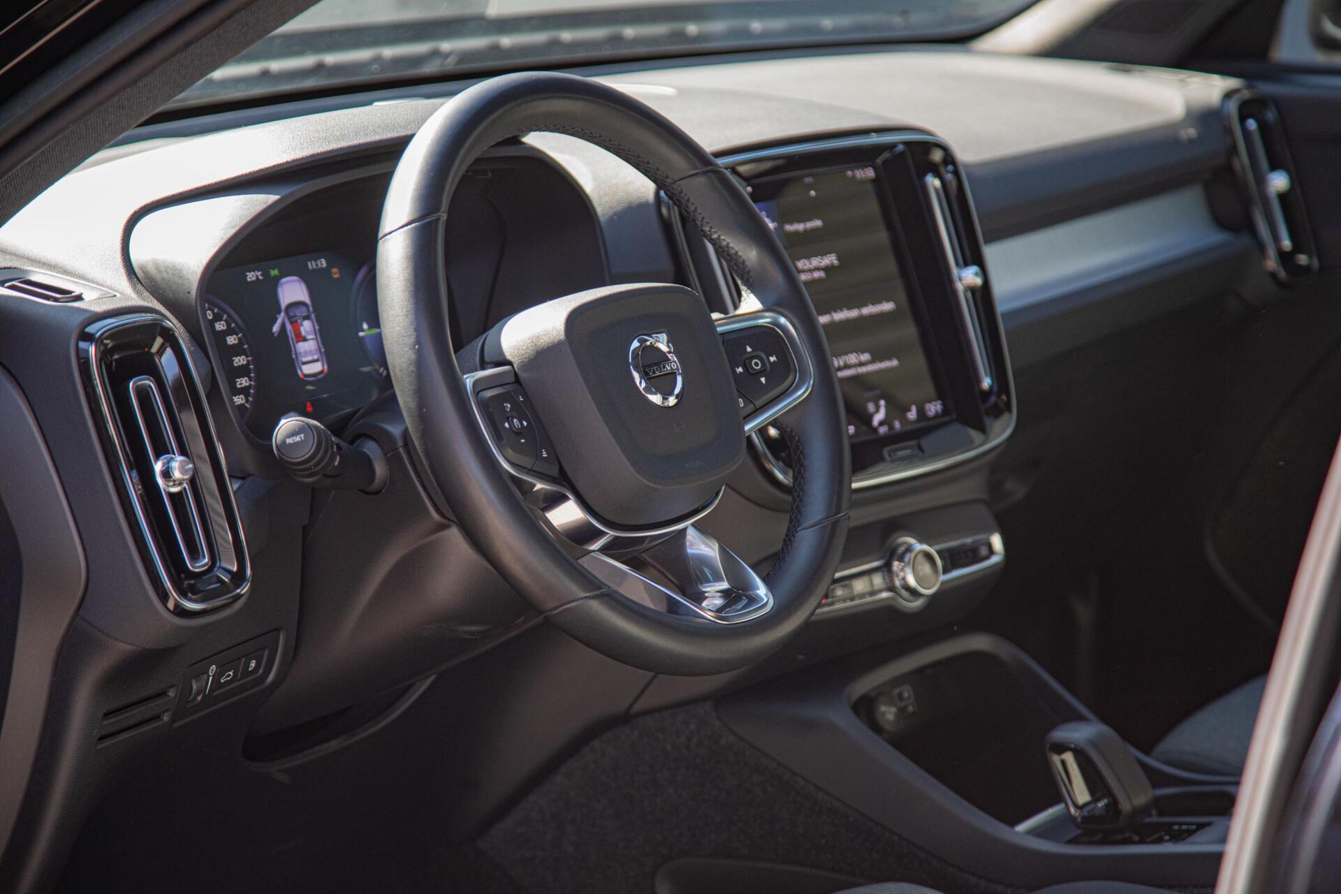 Volvo XC40 1.5 T5 Plug-in hybrid Core Bright Facelift|Keyless|Zit verlenging|MY2023