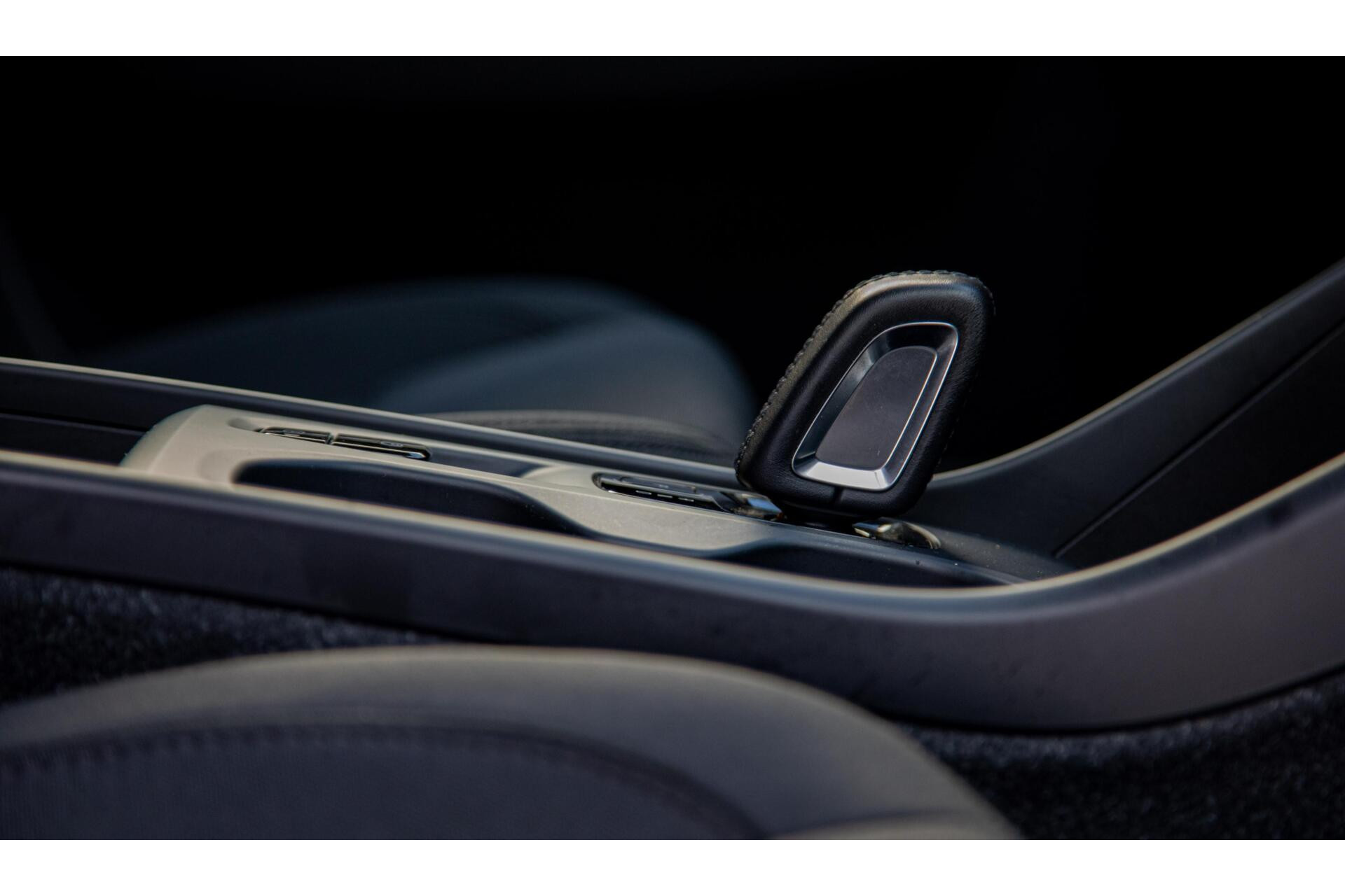Volvo XC40 1.5 T2 Business Pro 1e Eig|Ori.NL|BLIS|Camera|Keyless|Trekhaak|NAP