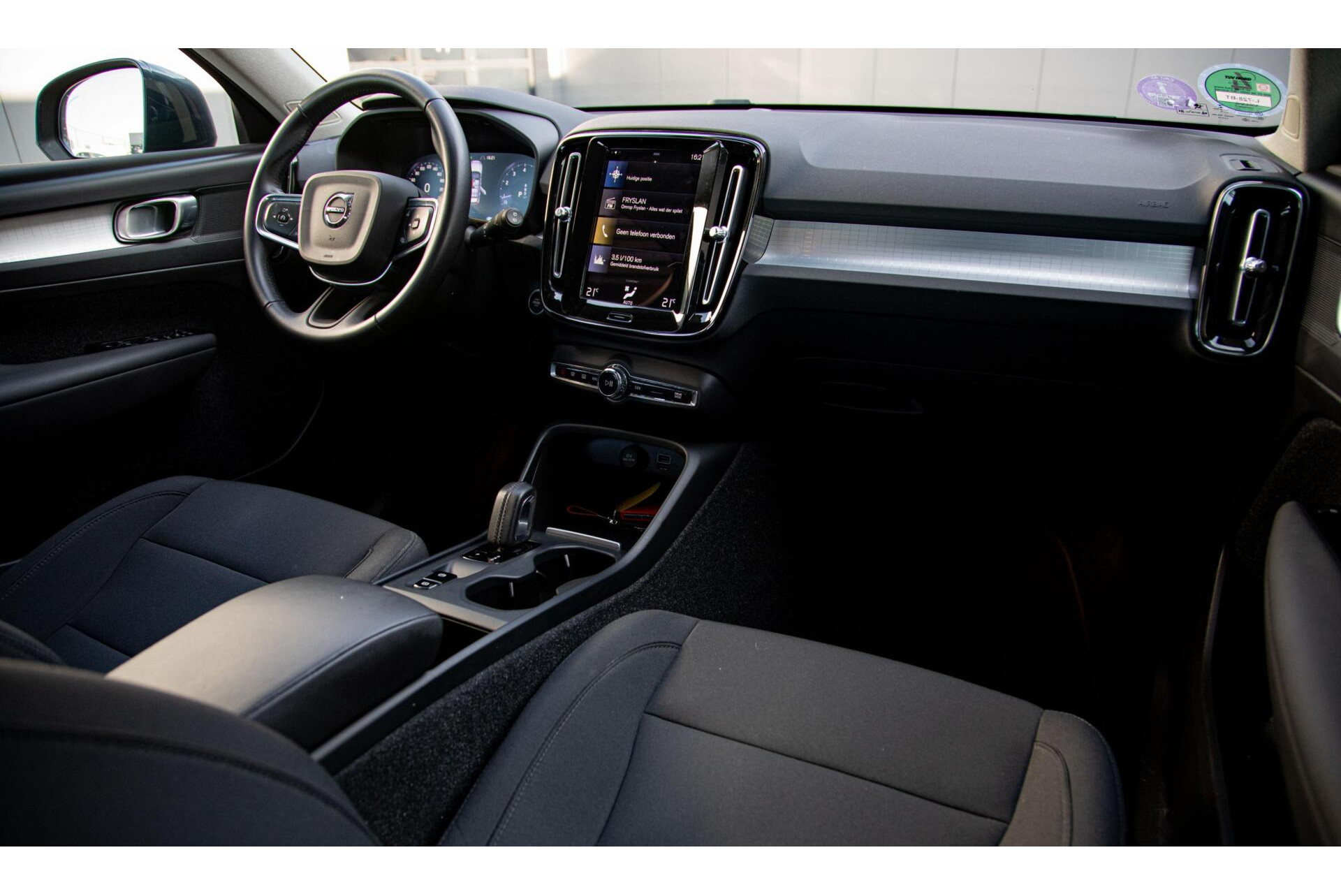 Volvo XC40 1.5 T2 Business Pro 1e Eig|Ori.NL|BLIS|Camera|Keyless|Trekhaak|NAP