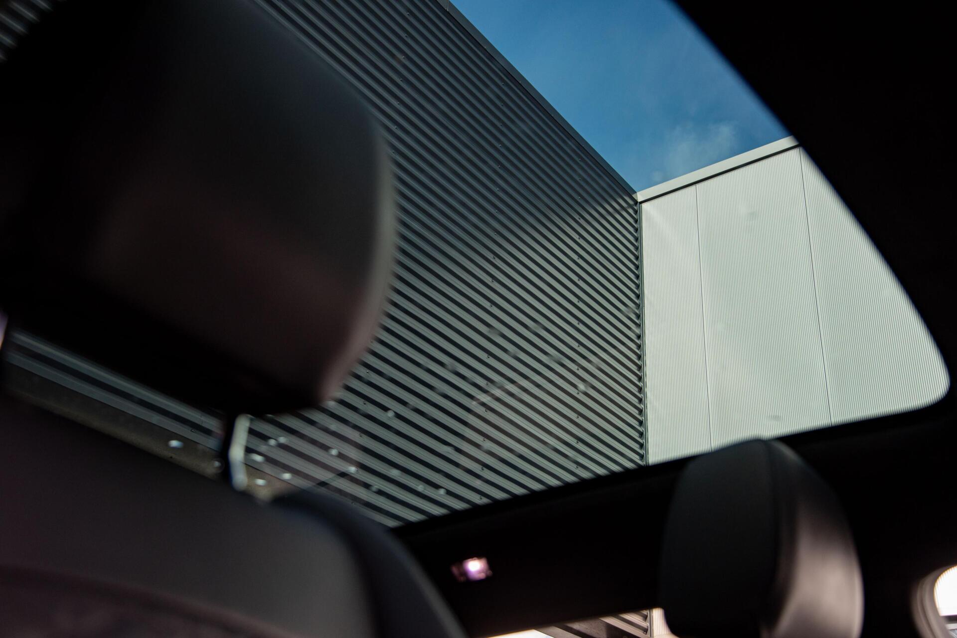 Land Rover Range Rover Evoque 1.5 P300e AWD Autobiography Dealer onderhouden|Leder|Panorama|Meridian audio
