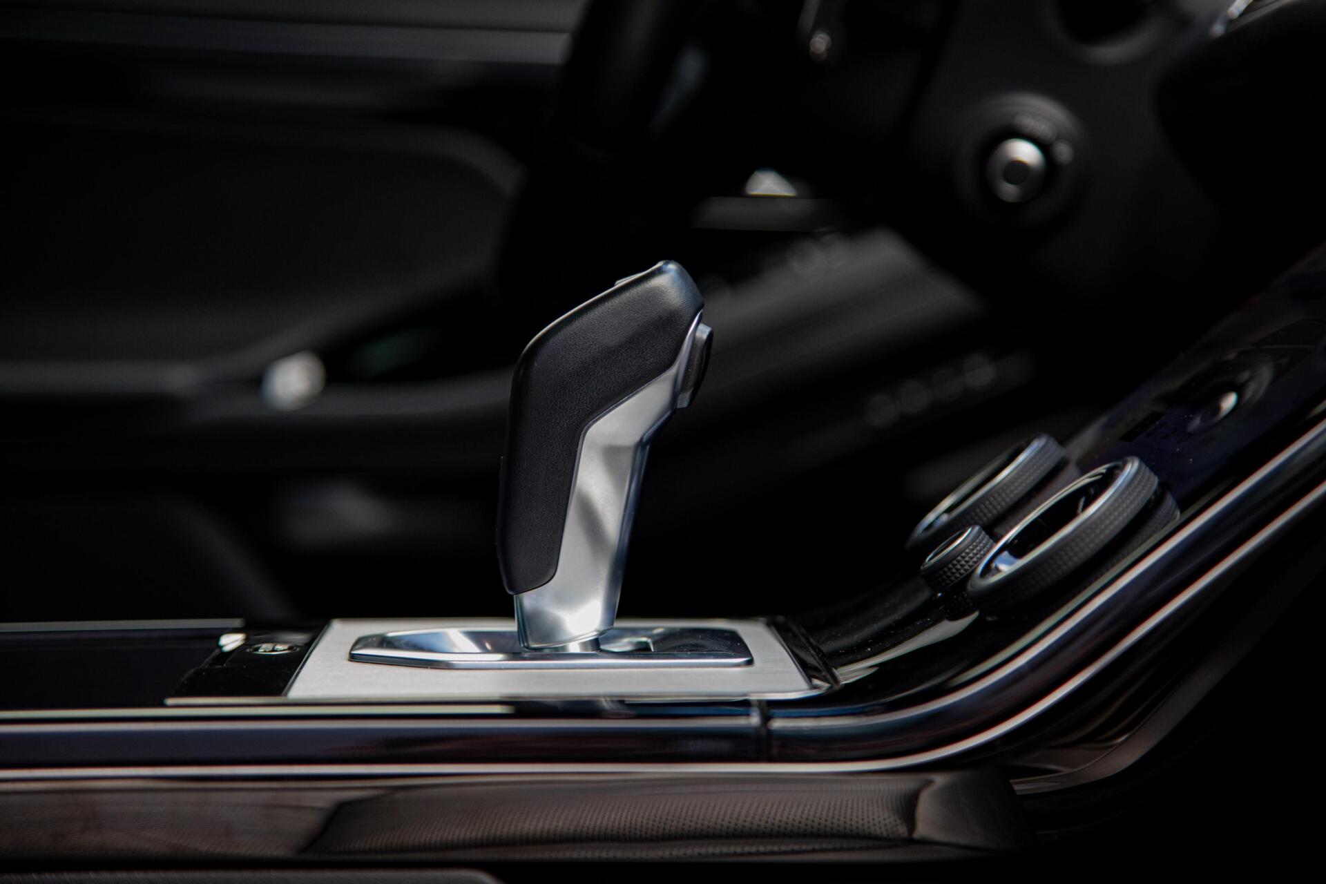 Land Rover Range Rover Evoque 1.5 P300e AWD Autobiography Dealer onderhouden|Leder|Panorama|Meridian audio