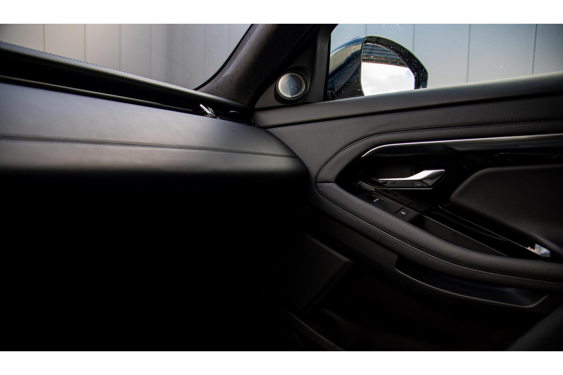 Land Rover Range Rover Evoque 1.5 P300e AWD Autobiography Dealer onderhouden|Leder|Panorama|Meridian audio