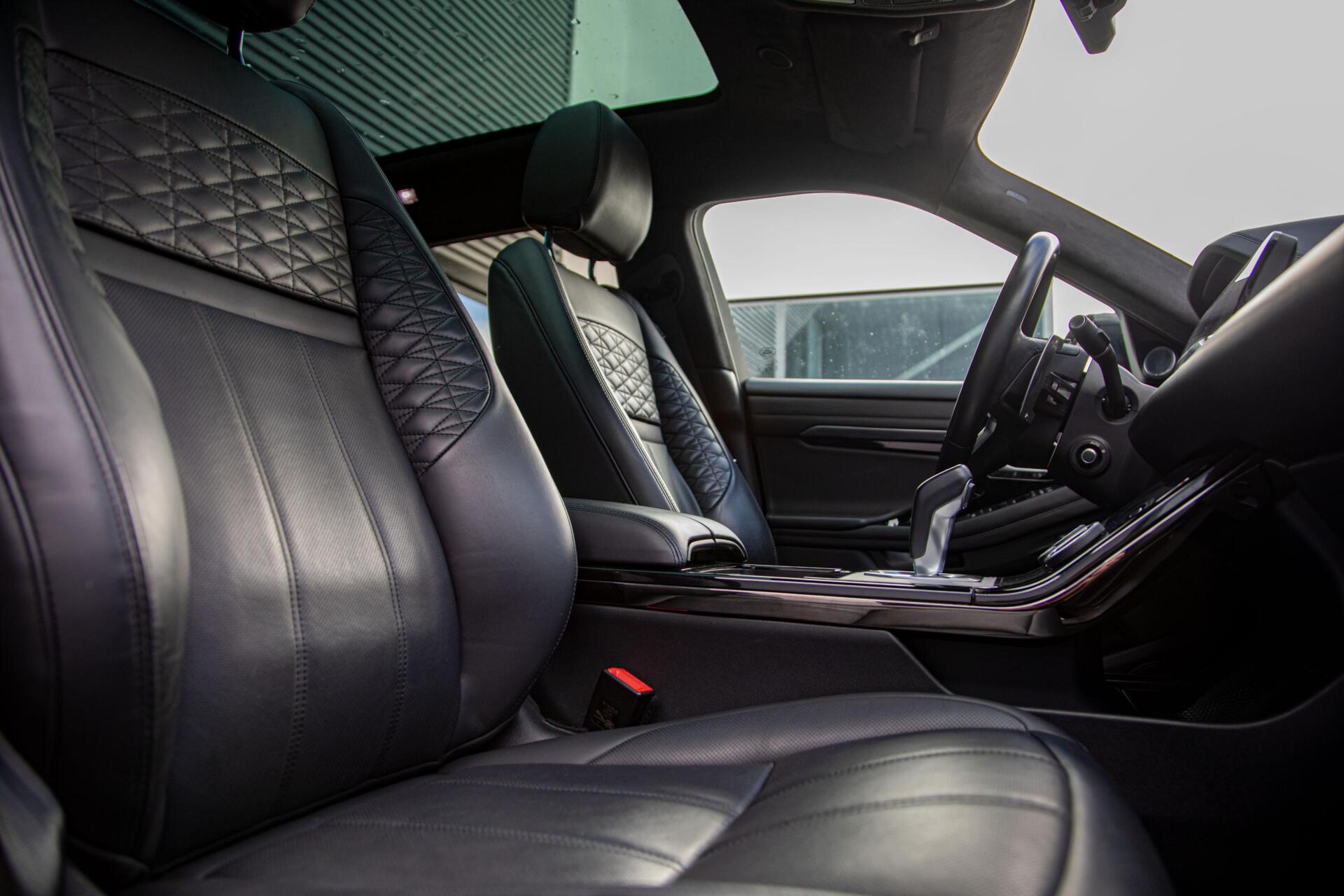Land Rover Range Rover Evoque 1.5 P300e AWD Autobiography Dealer onderhouden|Leder|Panorama|Meridian audio