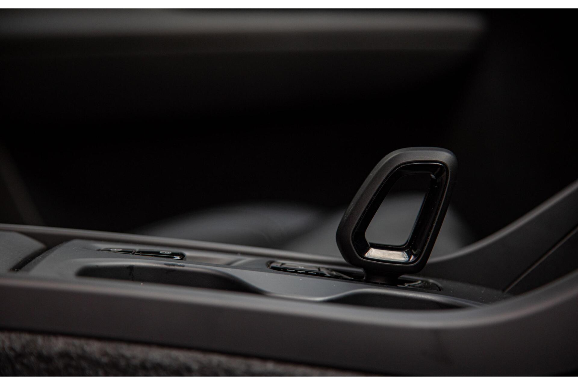Volvo XC40 2.0 B3 Core MY2026|Leder|Keyless|PDC|Camera|Carplay